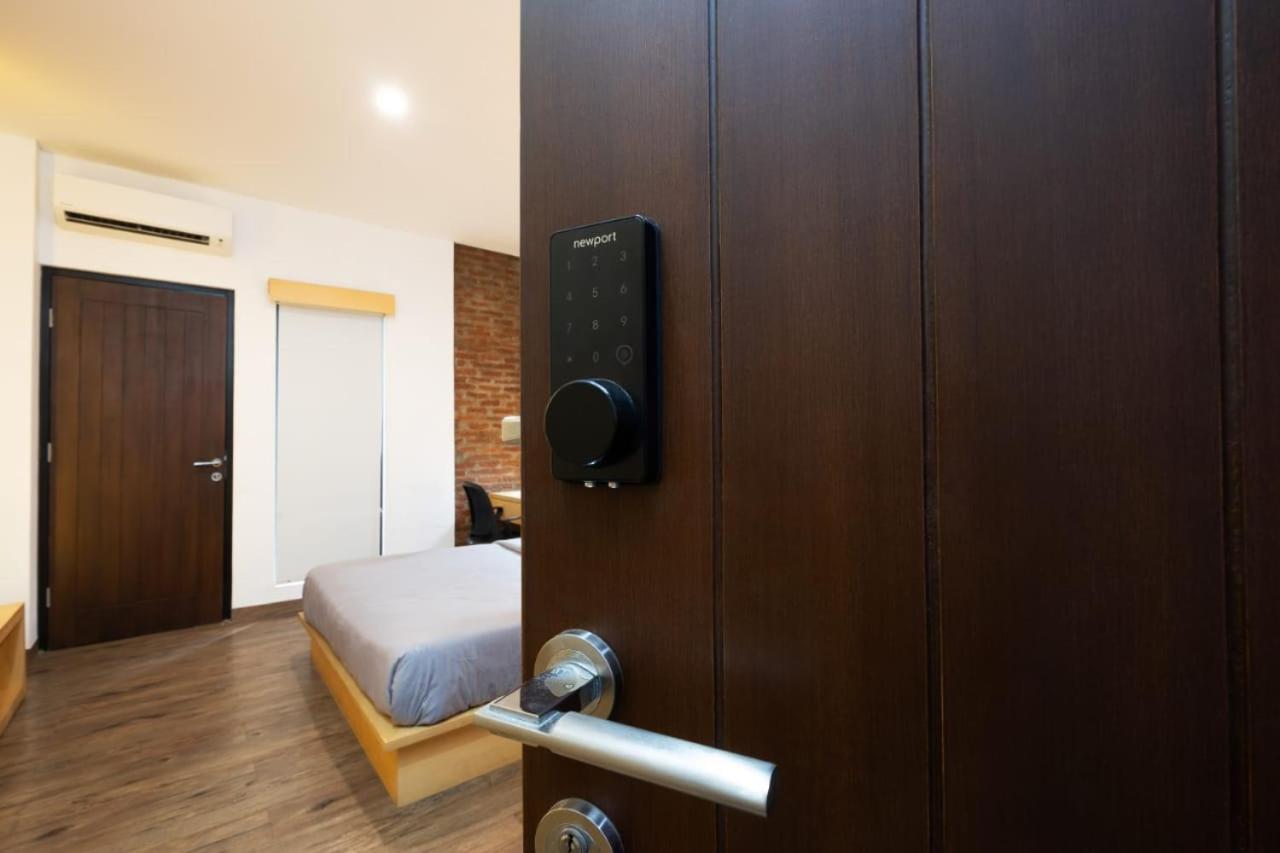 Legacy Residence Syariah Джакарта Екстериор снимка