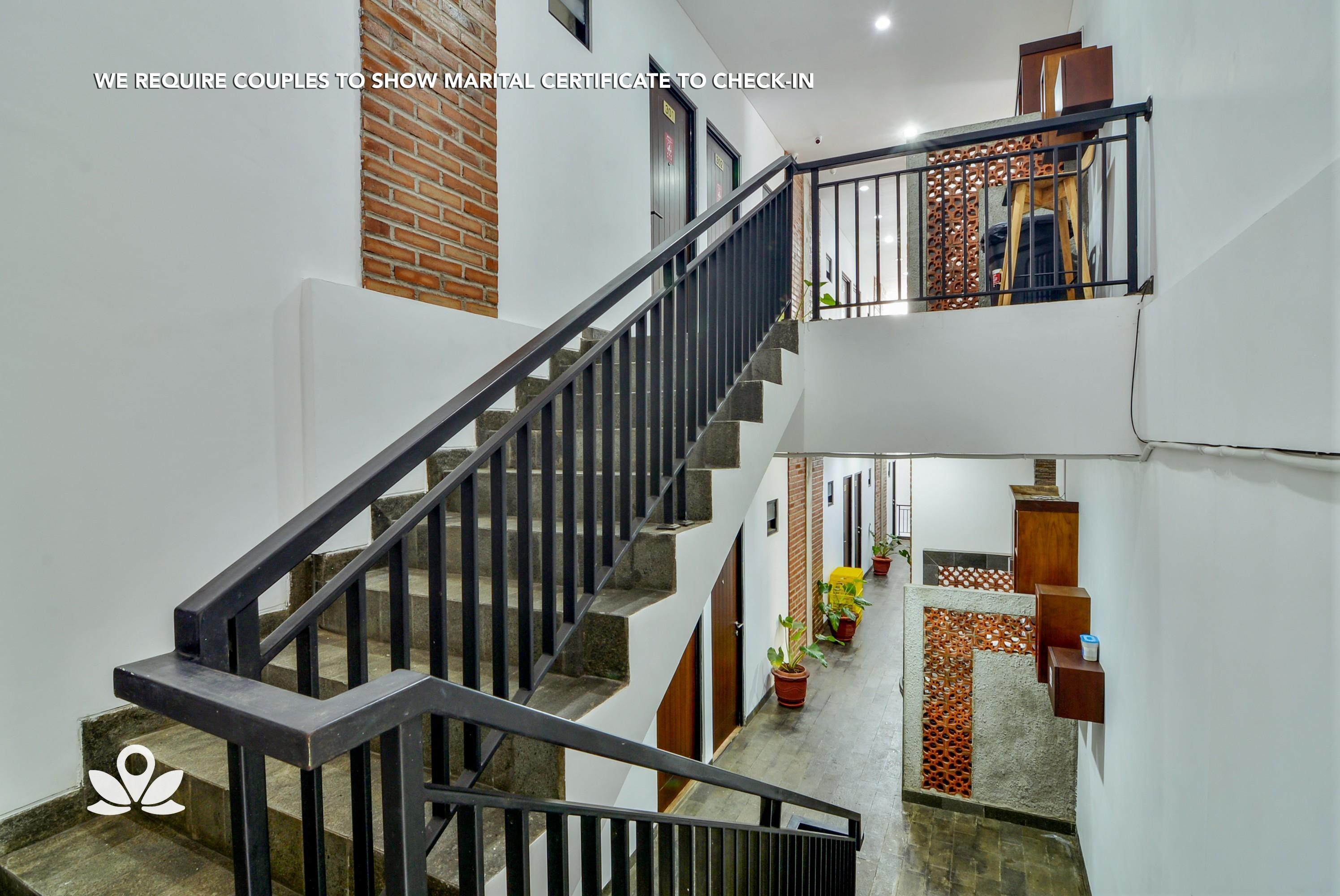Legacy Residence Syariah Джакарта Екстериор снимка